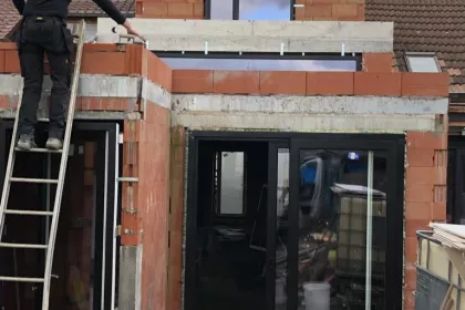 Bigger view of voorbereidende werken om gevel te isoleren